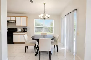 1407 Autumncrest Dr, Arlington, TX 76002 - Photo 9