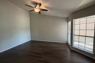 431 Pogue St, Cedar Hill, TX 75104 - Photo 5