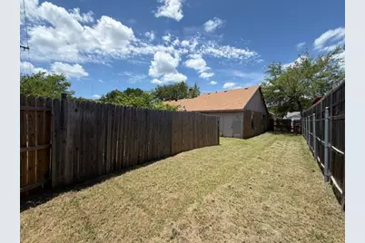 431 Pogue Street, Cedar Hill, TX 75104 - Photo 23