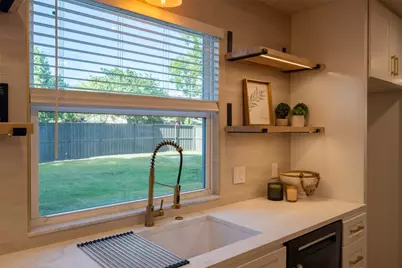 [Address not provided], Garland, TX 75043 - Photo 17