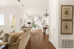 4608 Gilbert Ave, Dallas, TX 75219 - Photo 5