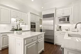 4608 Gilbert Ave, Dallas, TX 75219 - Photo 15