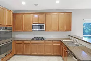 2981 Cattle Baron Dr, Little Elm, TX 75068 - Photo 9