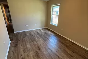 951 W Elm St, Stephenville, TX 76401 - Photo 3