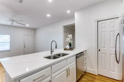 2800 Parmer Avenue #5, Fort Worth, TX 76109 - Photo 7