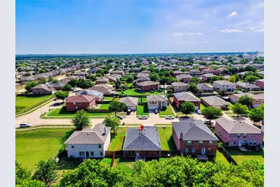 8421 River Bluffs Drive, Arlington, TX 76002 - Photo 23