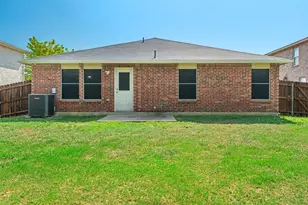 8421 River Bluffs Dr, Arlington, TX 76002 - Photo 19