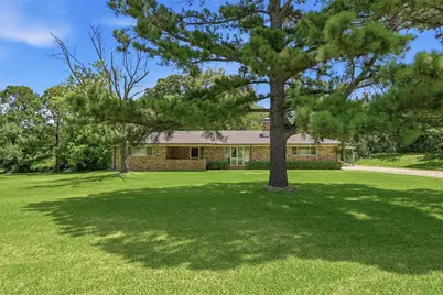 820 Layne Drive, Denison, TX 75020 - Photo 1