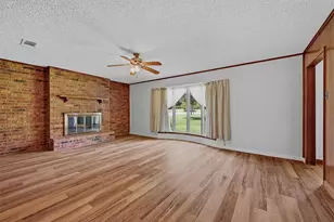 820 Layne Dr, Denison, TX 75020 - Photo 9