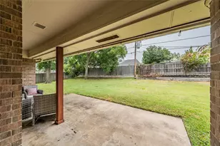 3416 Ainsworth Ct, Arlington, TX 76016 - Photo 31