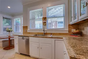 623 N Montclair Ave, Dallas, TX 75208 - Photo 15