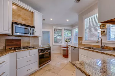623 N Montclair Avenue, Dallas, TX 75208 - Photo 15