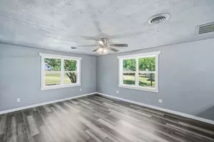 3325 Dove Creek Rd, Cleburne, TX 76031 - Photo 13