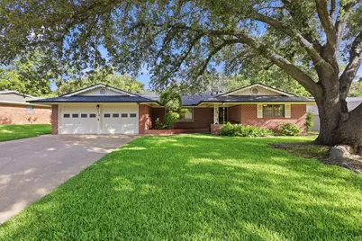 3512 Wosley Drive, Fort Worth, TX 76133 - Photo 1