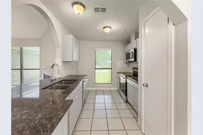 614 Red Coat Lane, Arlington, TX 76002 - Photo 7