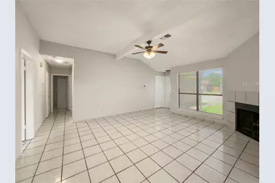 614 Red Coat Lane, Arlington, TX 76002 - Photo 5