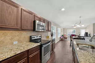 5104 Chatfield Pl, Arlington, TX 76017 - Photo 7
