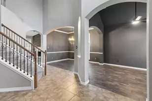 721 Date Ct, Burleson, TX 76028 - Photo 21