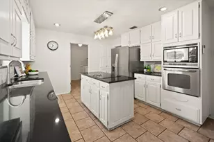 3709 Danbury Dr, Arlington, TX 76016 - Photo 17