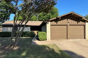 1908 Kerry Dr, Arlington, TX 76013 - Photo 1