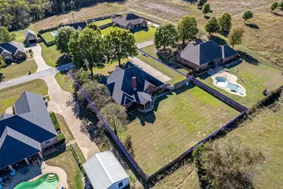 126 E Post Oak, Frankston, TX 75763 - Photo 33