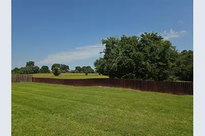 126 E Post Oak, Frankston, TX 75763 - Photo 3
