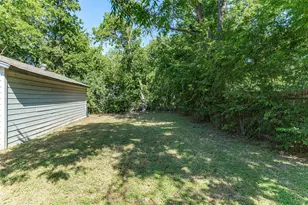 3012 Hunter St, Fort Worth, TX 76112 - Photo 25