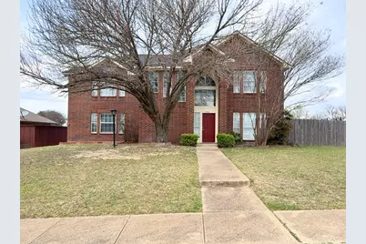 704 Inglewood Trail, DeSoto, TX 75115 - Photo 1