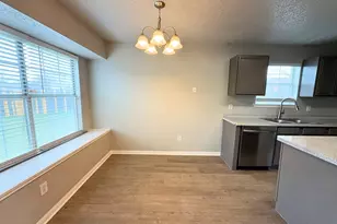 704 Inglewood Trail, DeSoto, TX 75115 - Photo 11