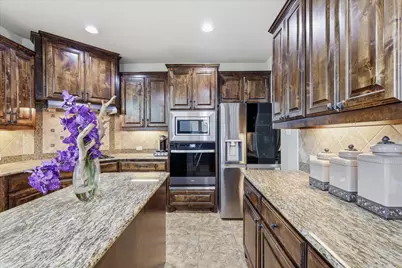 7821 Rosebank, The Colony, TX 75056 - Photo 15