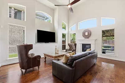 7821 Rosebank, The Colony, TX 75056 - Photo 11