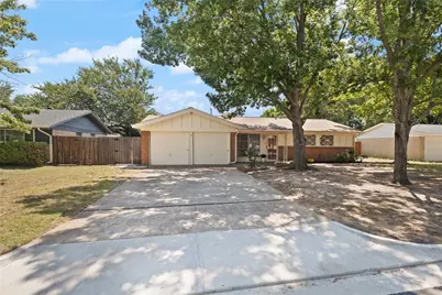 1332 Harrison Lane, Hurst, TX 76053 - Photo 21