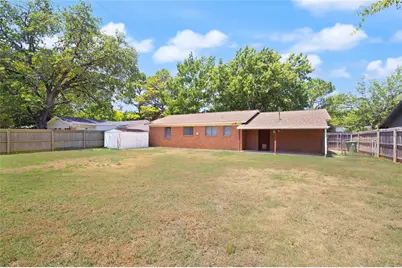 1332 Harrison Lane, Hurst, TX 76053 - Photo 19