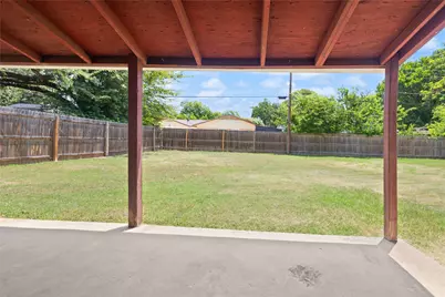 1332 Harrison Lane, Hurst, TX 76053 - Photo 17