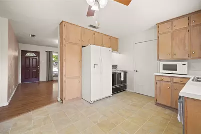 1332 Harrison Lane, Hurst, TX 76053 - Photo 11