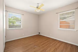 1332 Harrison Ln, Hurst, TX 76053 - Photo 15