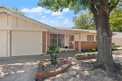 1332 Harrison Lane, Hurst, TX 76053 - Photo 25