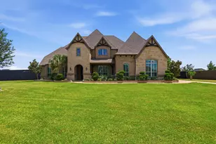 8260 Faithful Dr, Waxahachie, TX 75167 - Photo 3