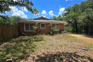 2503 W Pipeline Rd, Euless, TX 76040 - Photo 3