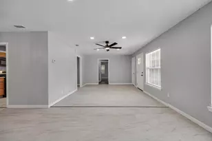 2647 Province Ln, Dallas, TX 75228 - Photo 9