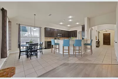 7256 Lake Country Drive, Fort Worth, TX 76179 - Photo 3