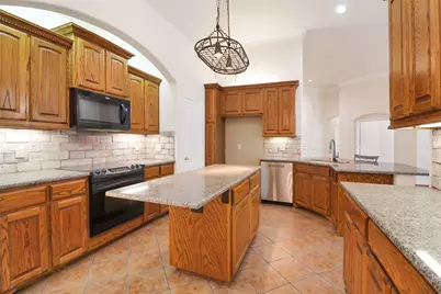 8604 Beetle Nut Lane, North Richland Hills, TX 76180 - Photo 19