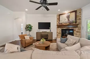 101 Fairway Dr, Waxahachie, TX 75165 - Photo 5
