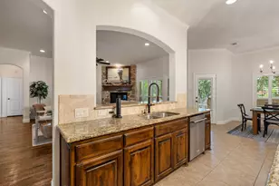 101 Fairway Dr, Waxahachie, TX 75165 - Photo 11