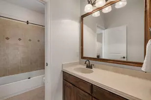 101 Fairway Dr, Waxahachie, TX 75165 - Photo 21