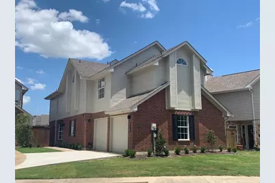 9418 Blue Jay Way, Irving, TX 75063 - Photo 1