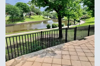 9418 Blue Jay Way, Irving, TX 75063 - Photo 3