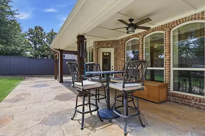 944 Spring Creek Drive, Grapevine, TX 76051 - Photo 33