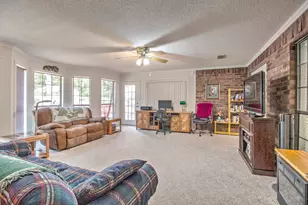 1219 Kiowa Dr E, Lake Kiowa, TX 76240 - Photo 25