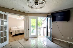 2312 Balsam Dr, Arlington, TX 76006 - Photo 5